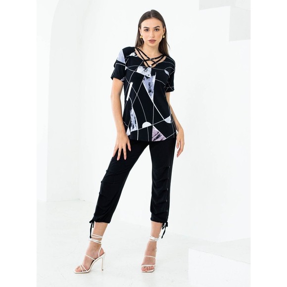 Women's Black Capri Pants Size M Buttons and Ties Artex Fashions NWT - Picture 3 of 3